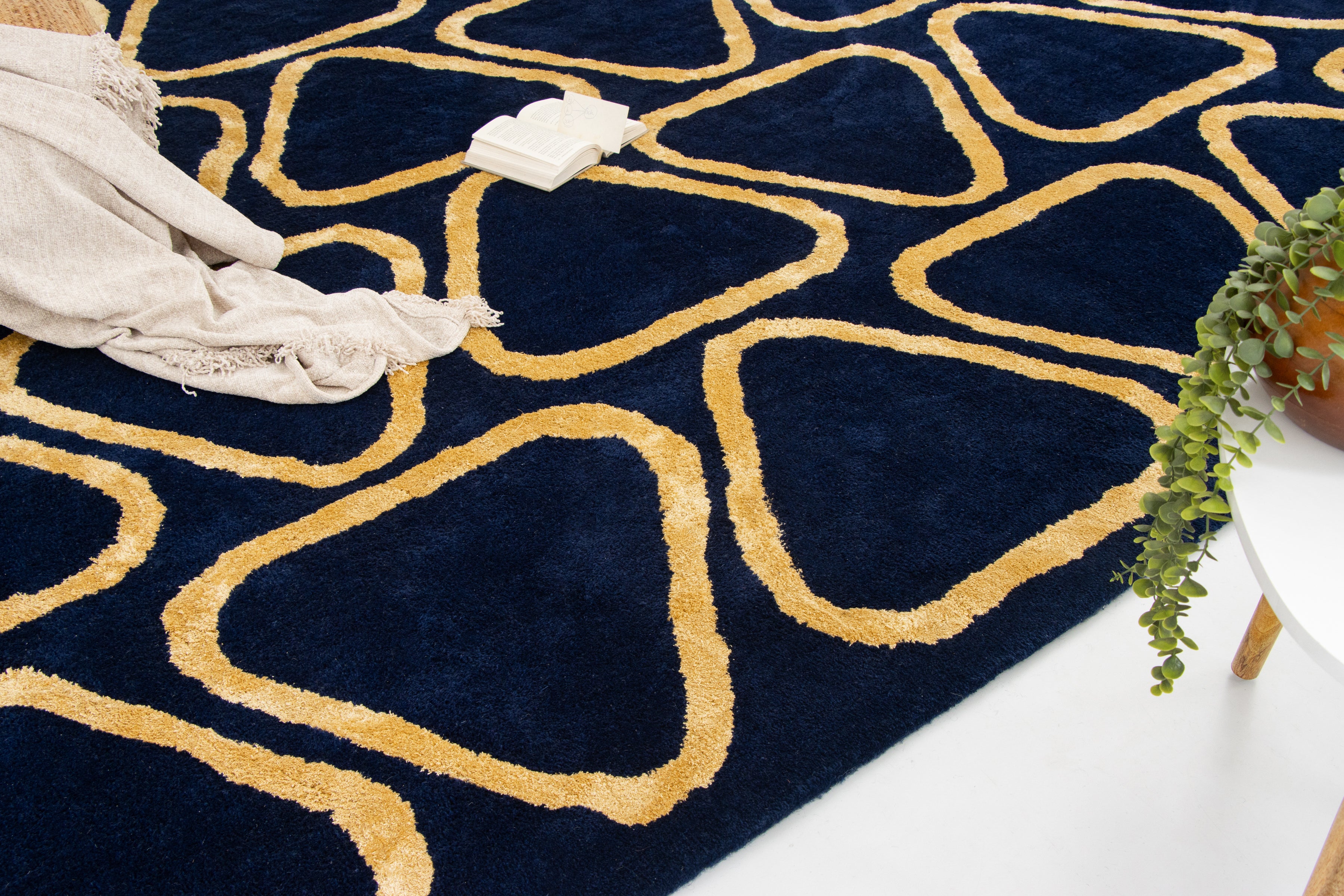 modern area rugs, rugs USA, handmade rugs, floor rugs and more| Beyond rugs