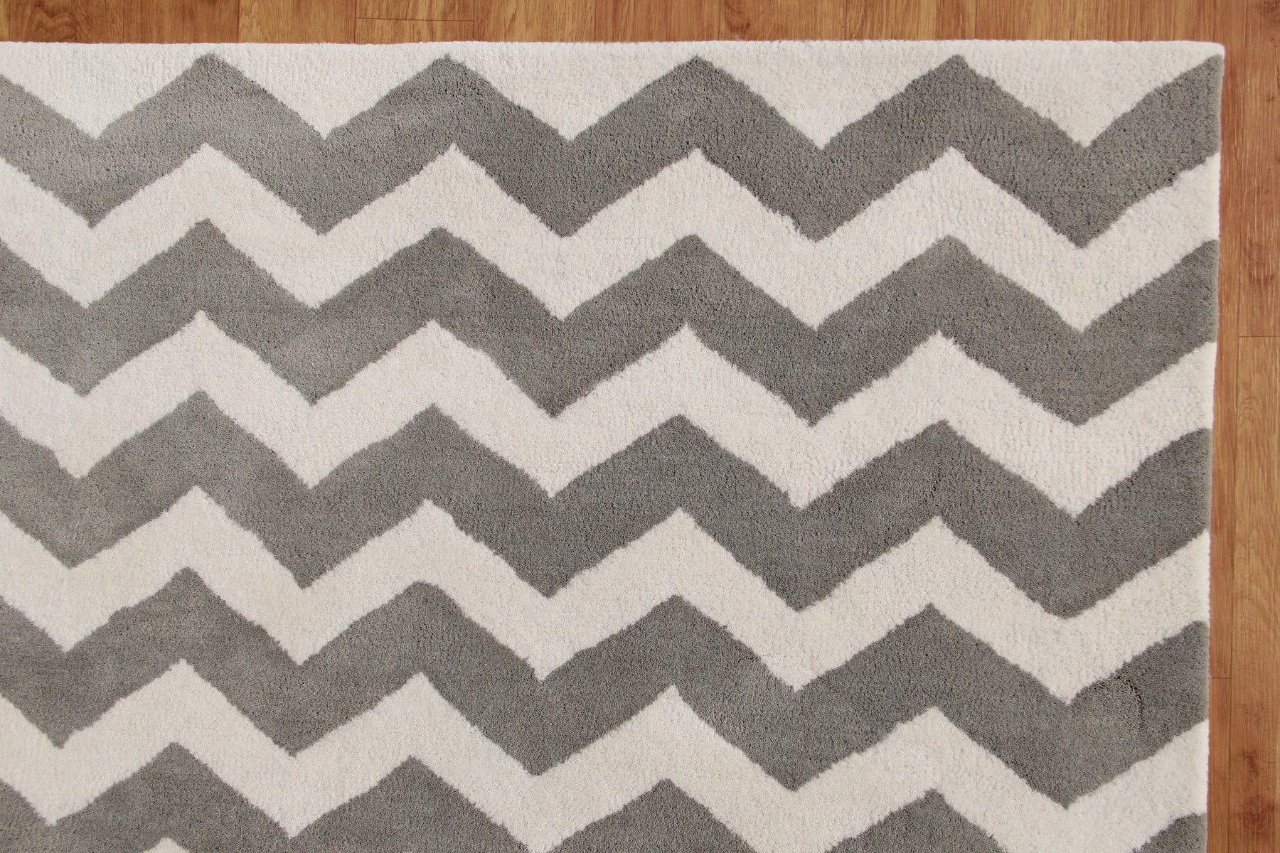 Chevron Rugs, area Rugs, bedroom rugs, living room rugs | Beyond rugs