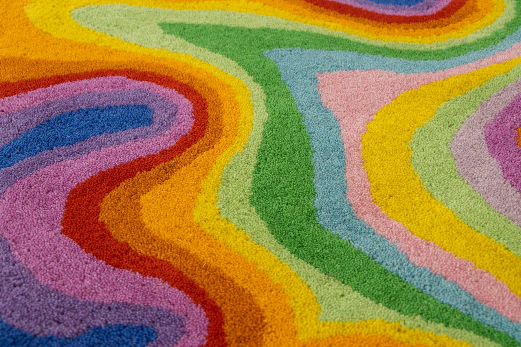  area Rugs, splash rugs, paint melts, psychedelic rugs, wool rugs, floor rugs, bedroom rug, living room rug, irregular, tufted, rug USA | Beyond rugs